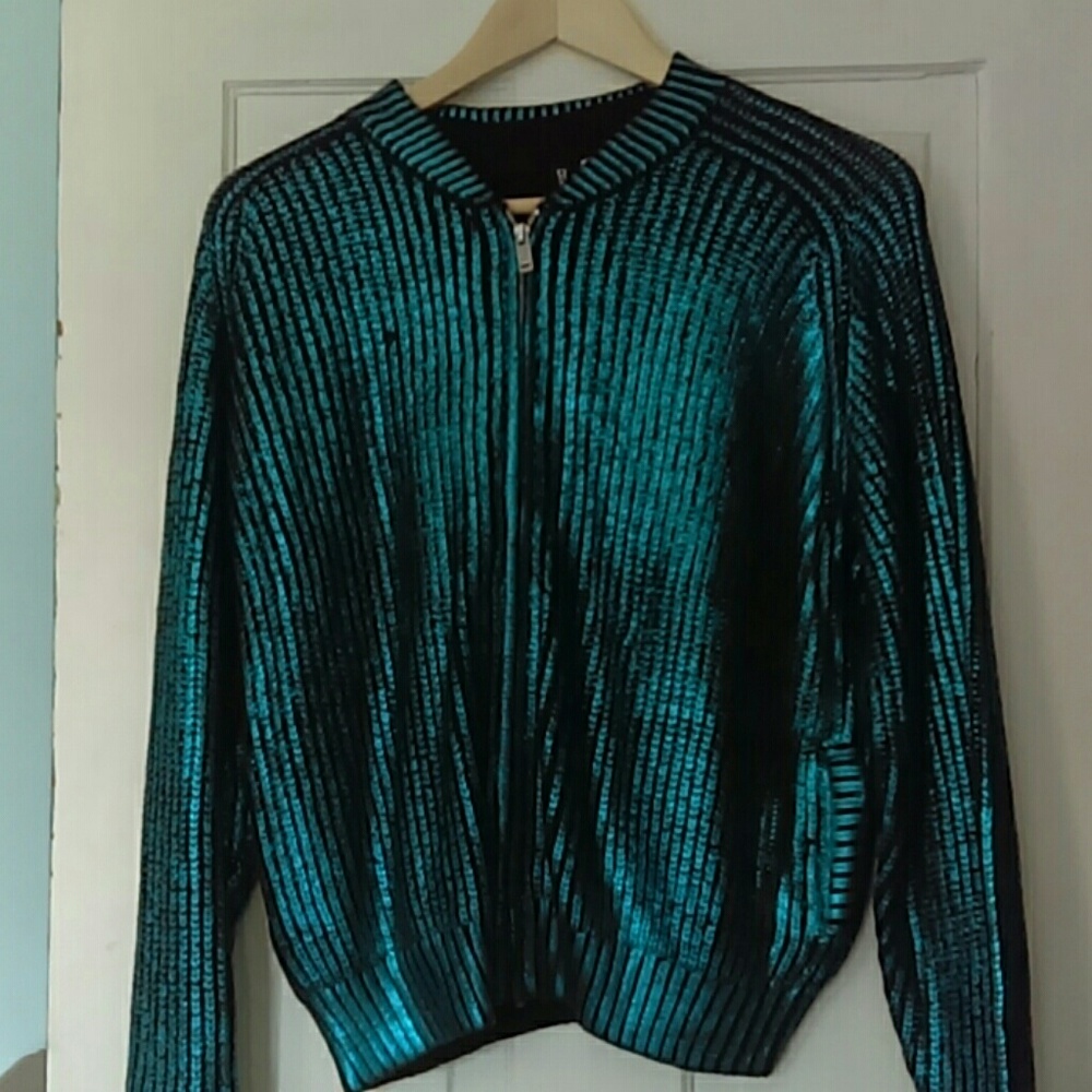 Jacket - Picture 3 of 4